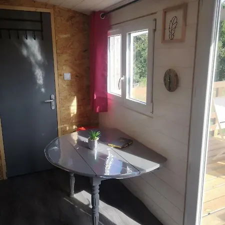 Roulotte De La Basse Biguerie Proche Zoo De La Fleche