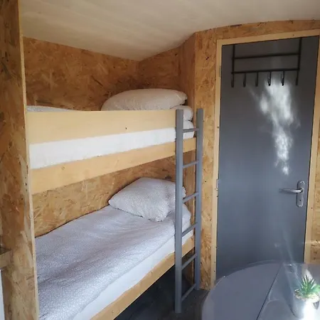 Roulotte De La Basse Biguerie Proche Zoo De La Fleche Campsite Saint-Jean-de-la-Motte