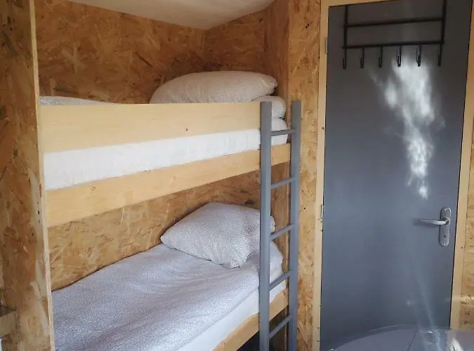 Roulotte De La Basse Biguerie Proche Zoo De La Fleche 캠프장 Saint-Jean-de-la-Motte